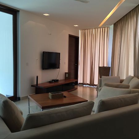 Hotel Calem Grove Candolim Esterno foto