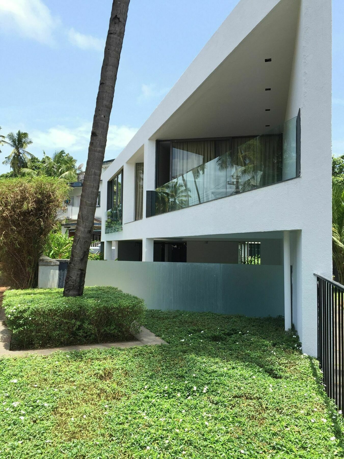 Hotel Calem Grove Candolim Esterno foto